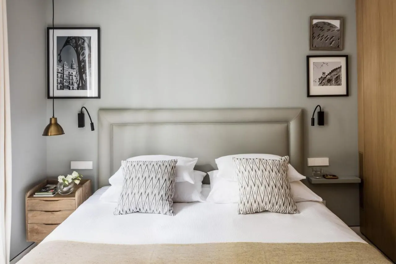 The Onsider - Luxury 3 Bedroom Apartment Barcelona 0*,
